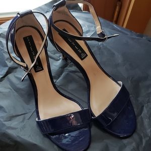 Steven by Steve Madden royal blue patent heels siz